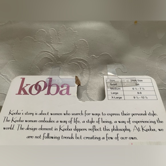 Kooba woman’s memory foam slippers New size small 5-6 - Picture 5 of 6